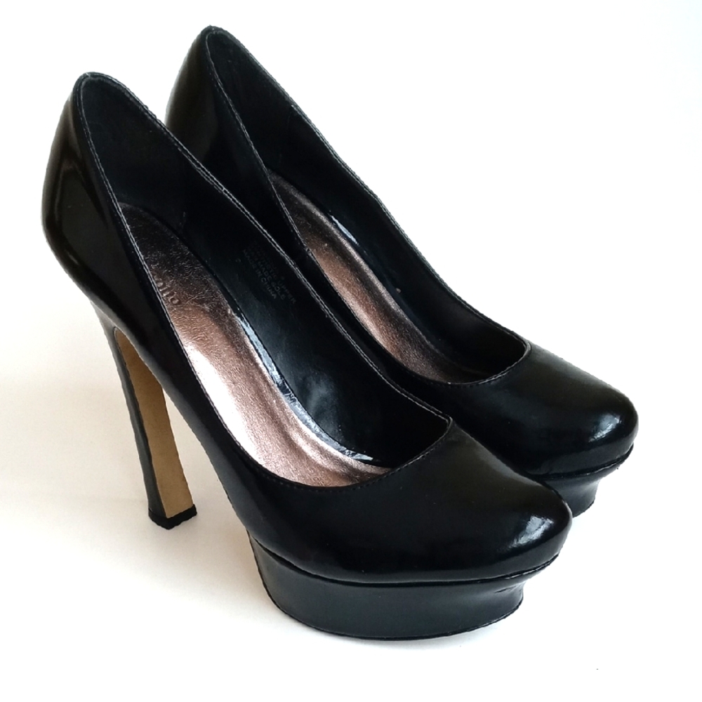 Zigi Soho Elegant Black Patent Platform 5" Heels Size 8
